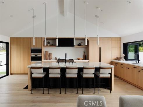 919 Sandcastle Drive, Corona del Mar, CA