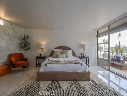 2525  Ocean  C-1  Boulevard, Corona del Mar, CA