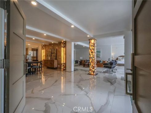 2525  Ocean  C-1  Boulevard, Corona del Mar, CA