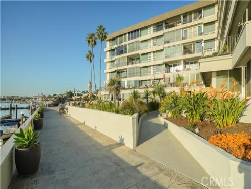 2525 Ocean C-1 Boulevard, Corona del Mar, CA