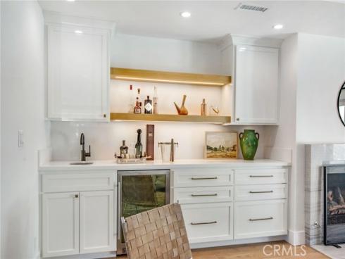 1120  Dolphin  , Corona del Mar, CA