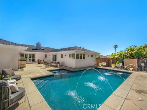 1120  Dolphin  , Corona del Mar, CA