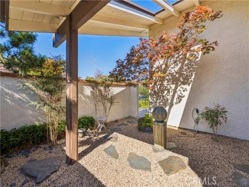 34 Mainsail Drive, Corona del Mar, CA