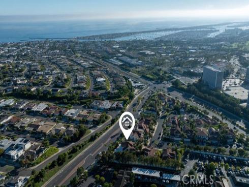 19  Harbor Pointe  , Corona del Mar, CA