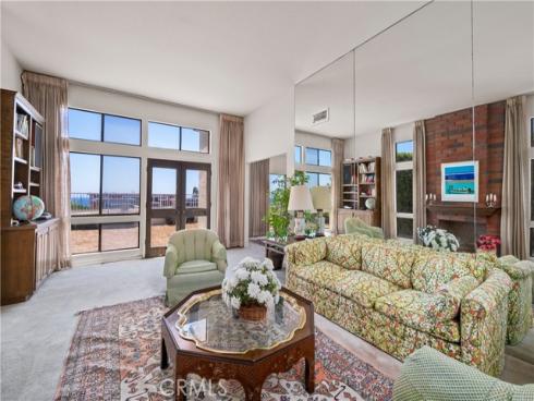 21  Beachcomber   Drive, Corona del Mar, CA