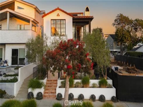 616 Narcissus Avenue