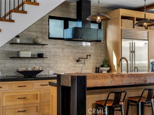 616 Narcissus Avenue, Corona del Mar, CA