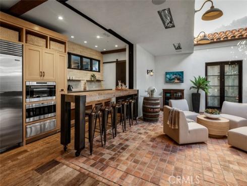 616 Narcissus Avenue, Corona del Mar, CA