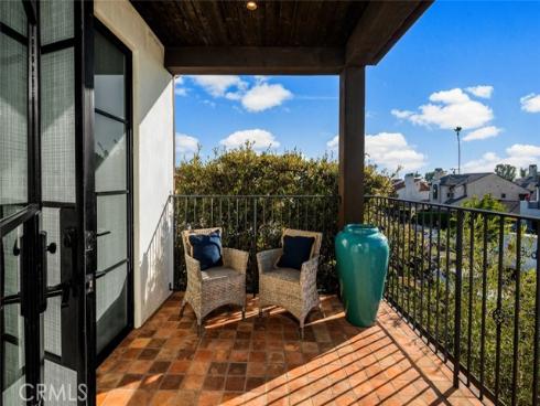 616 Narcissus Avenue, Corona del Mar, CA