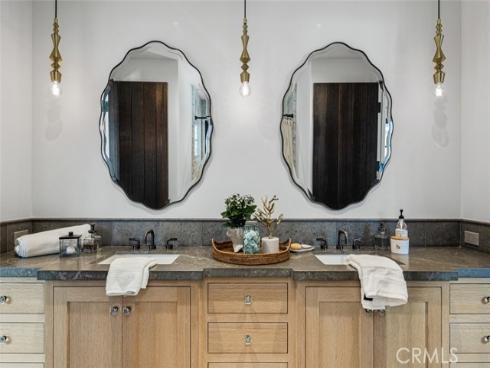 616 Narcissus Avenue, Corona del Mar, CA