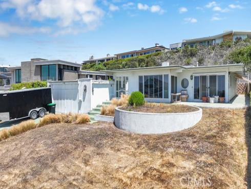 1106 Goldenrod Avenue, Corona del Mar, CA