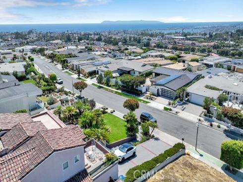 1106 Goldenrod Avenue, Corona del Mar, CA