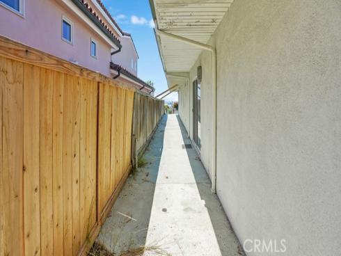 1106 Goldenrod Avenue, Corona del Mar, CA