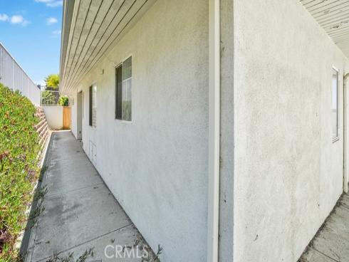 1106 Goldenrod Avenue, Corona del Mar, CA