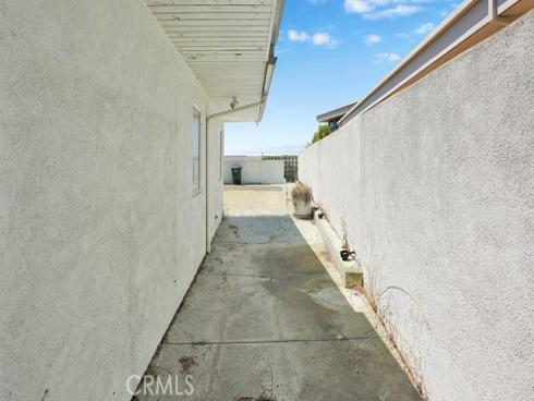 1106 Goldenrod Avenue, Corona del Mar, CA