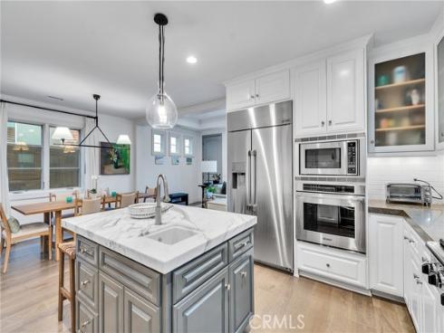 613  Larkspur   Avenue, Corona del Mar, CA