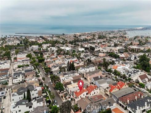 613  Larkspur   Avenue, Corona del Mar, CA