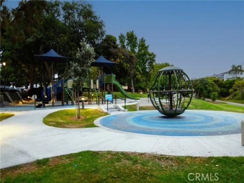 613  Larkspur   Avenue, Corona del Mar, CA