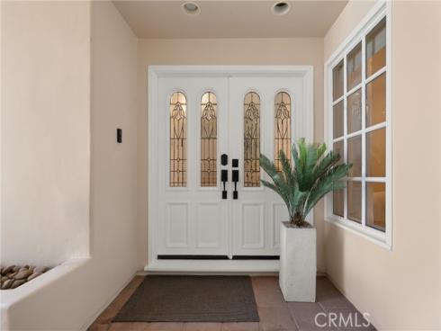 302  Carnation   Avenue, Corona del Mar, CA