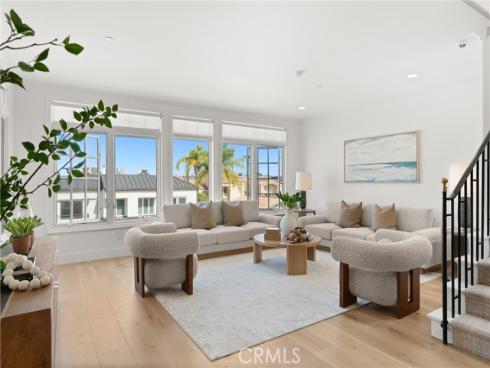 302  Carnation   Avenue, Corona del Mar, CA