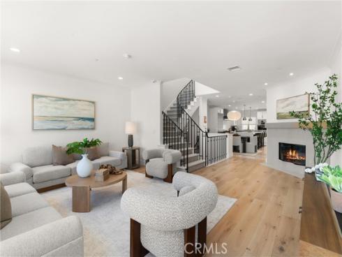 302  Carnation   Avenue, Corona del Mar, CA