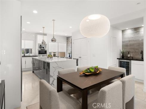 302  Carnation   Avenue, Corona del Mar, CA