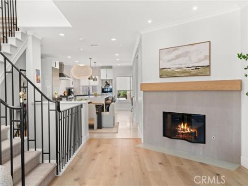 302  Carnation   Avenue, Corona del Mar, CA