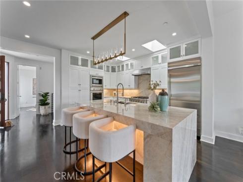 444 Morning Canyon Road, Corona del Mar, CA