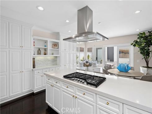 412  Poinsettia   Avenue, Corona del Mar, CA