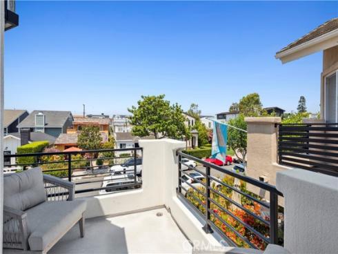 412  Poinsettia   Avenue, Corona del Mar, CA