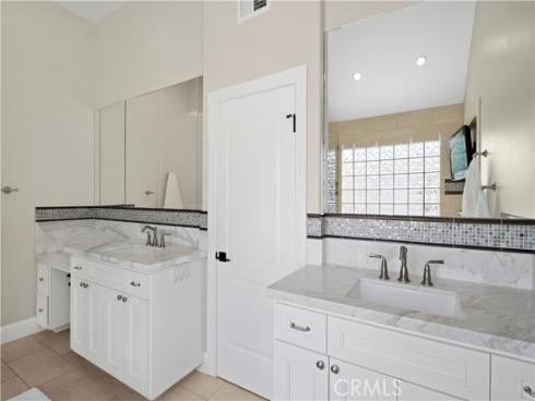 412  Poinsettia   Avenue, Corona del Mar, CA