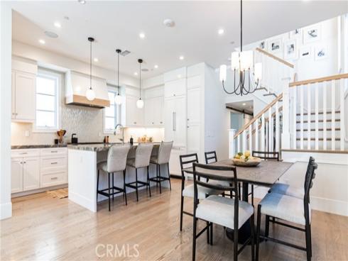 435  Fernleaf  1  Avenue, Corona del Mar, CA