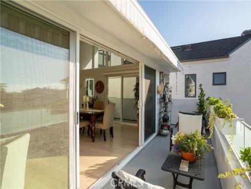 410 Poinsettia Avenue, Corona del Mar, CA