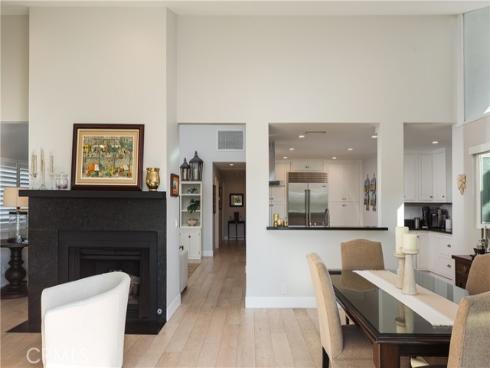 410 Poinsettia Avenue, Corona del Mar, CA