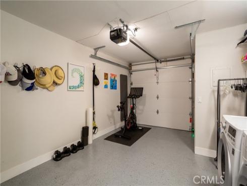 410 Poinsettia Avenue, Corona del Mar, CA