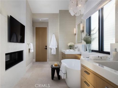 412 Heliotrope Avenue, Corona del Mar, CA