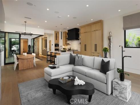 412 Heliotrope Avenue, Corona del Mar, CA