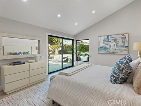 10  White Water   Drive, Corona del Mar, CA