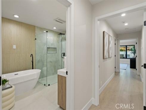 10  White Water   Drive, Corona del Mar, CA