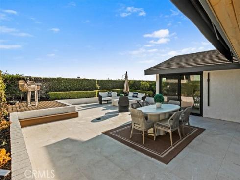 10  White Water   Drive, Corona del Mar, CA