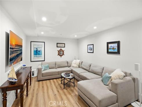 611  Jasmine   Avenue, Corona del Mar, CA