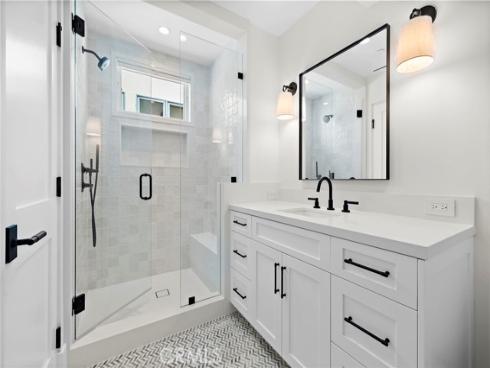 509  Carnation  , Corona del Mar, CA