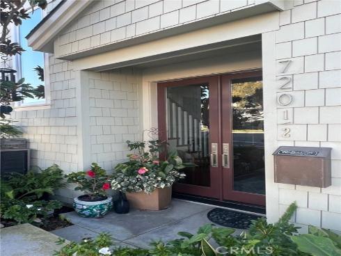 720 Poinsettia Ave , Corona del Mar, CA