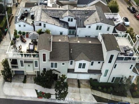 720 Poinsettia Ave , Corona del Mar, CA