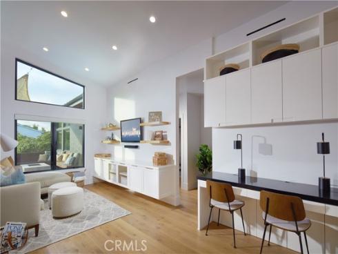 333  Milford   Drive, Corona del Mar, CA