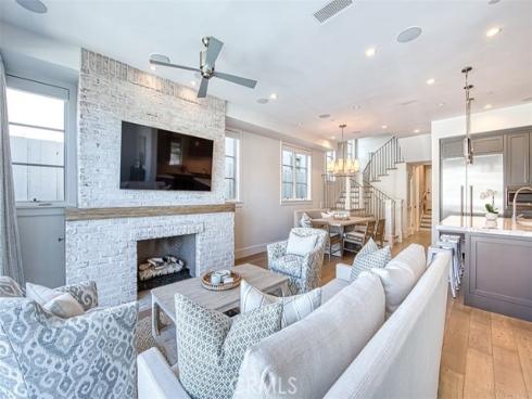 708 Heliotrope , Corona del Mar, CA