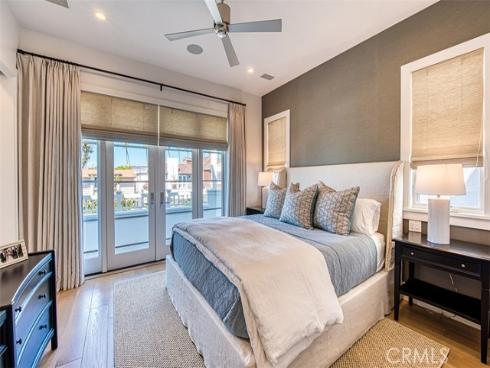 708 Heliotrope , Corona del Mar, CA