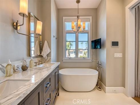 708 Heliotrope , Corona del Mar, CA