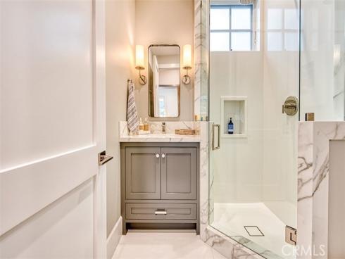 708 Heliotrope , Corona del Mar, CA