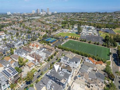 708 Heliotrope , Corona del Mar, CA